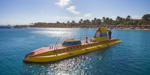 Підводний човен в Хургаді